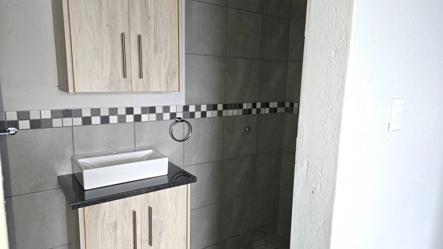 2 Bedroom Property for Sale in Melodie North West